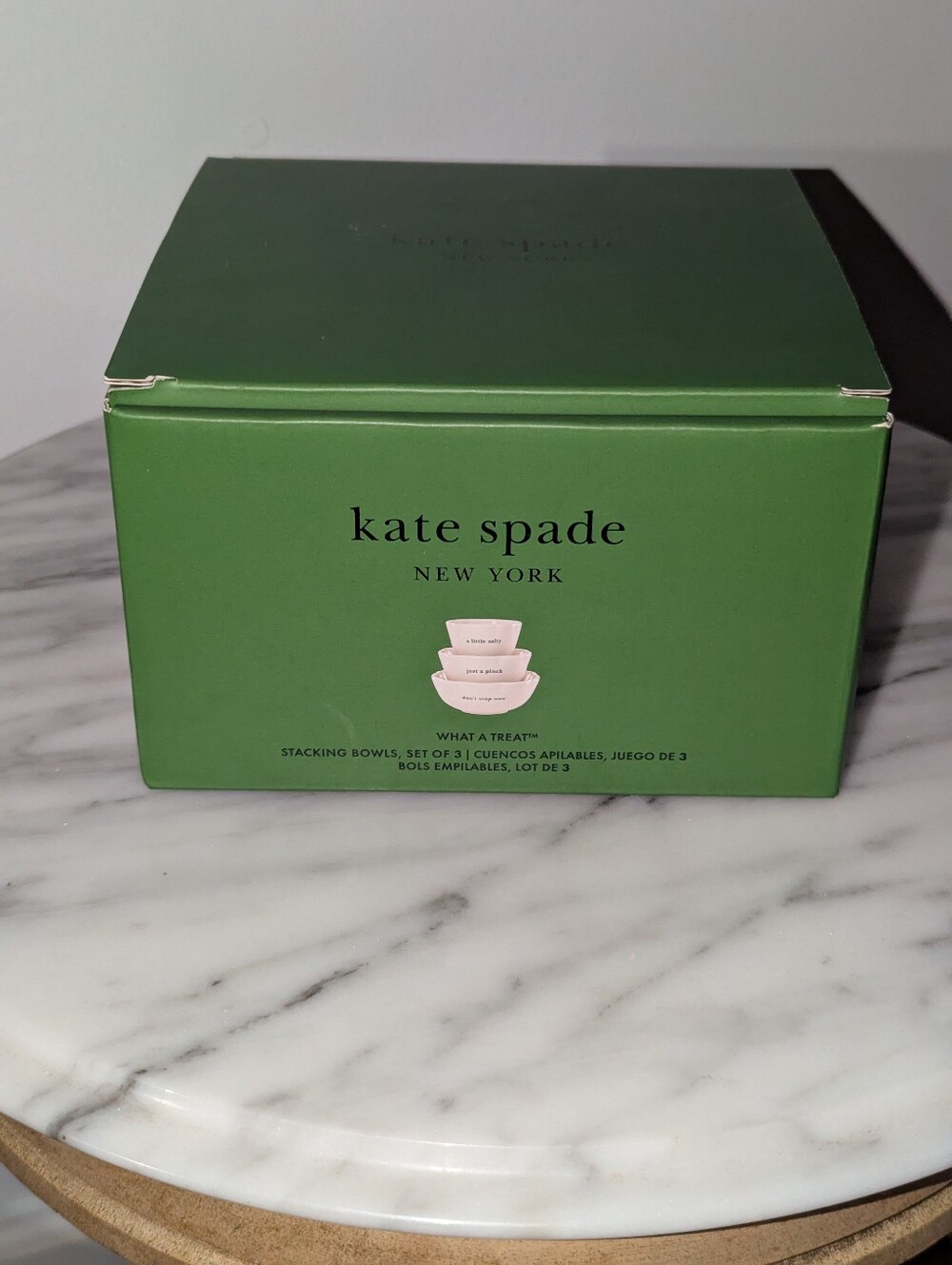 NWT kate spade What a Treat Ceramic Nesting Bowls in Cream - Set of 3 - Picture 8 of 8